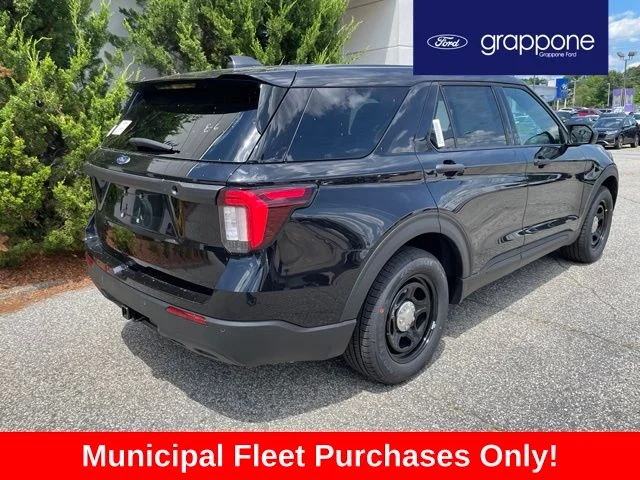 New 2026 AGATE BLACK Ford Base image 4