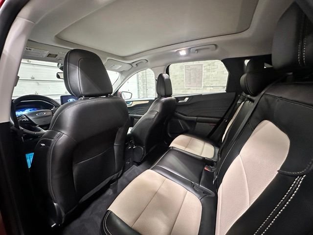 Used 2022 Red Ford Titanium image 15
