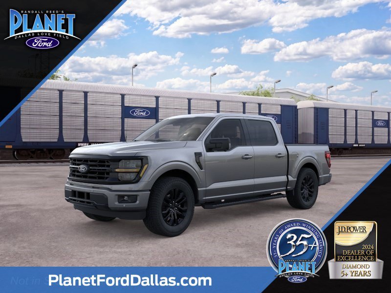 New 2026 Carbonized Gray Metallic Ford XLT image 1