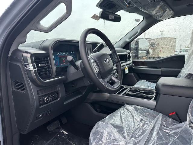 New 2026 Glacier Gray Metallic Tri-Coat Ford F-350® Lariat® image 26