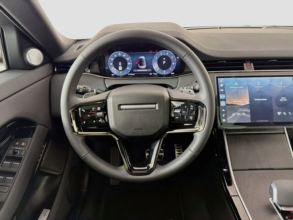 New 2026 Fuji White Land Rover Hoxton Edition image 24