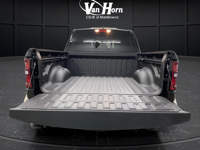 New 2026 Diamond Black Crystal Pearl-Coat Exterior Paint RAM Big Horn/Lone Star image 13
