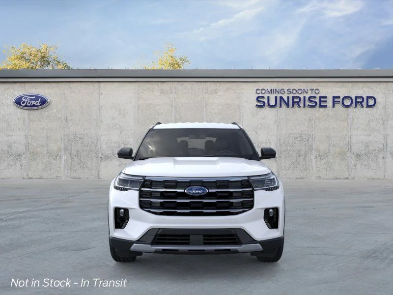 New 2026 Star White Metallic Tri-Coat Ford Active image 6