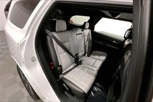 Used 2024 White Knuckle Clearcoat Dodge R/T Plus image 26