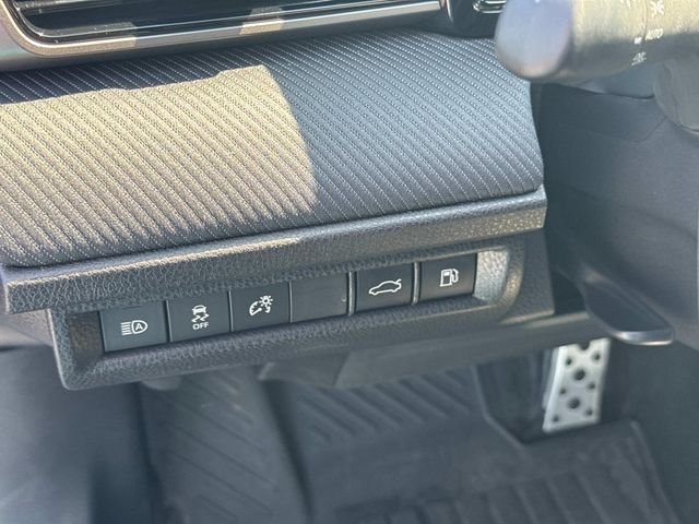 Used 2026  Toyota SE image 30