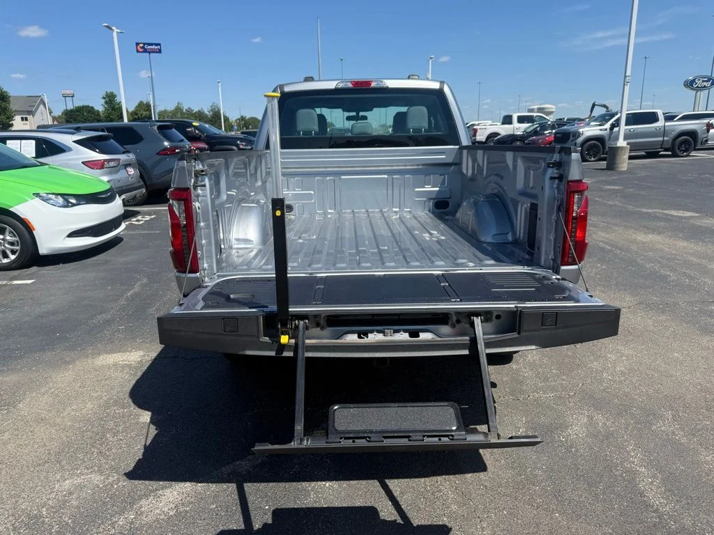 2025 Ford F-150 XL - Photo 43
