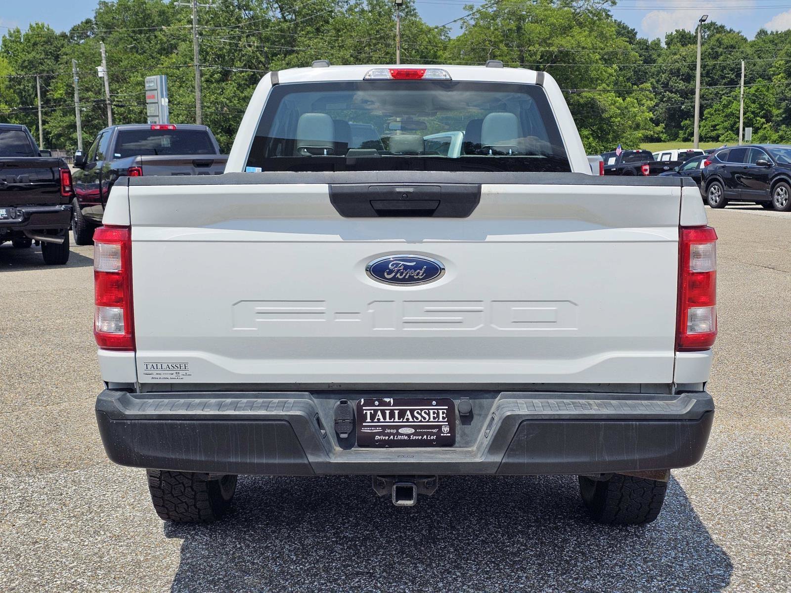 Used 2021 White Ford XL image 11