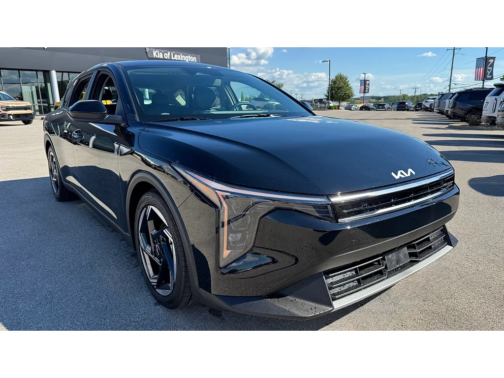 New 2026 Aurora Black Pearl Kia EX image 2