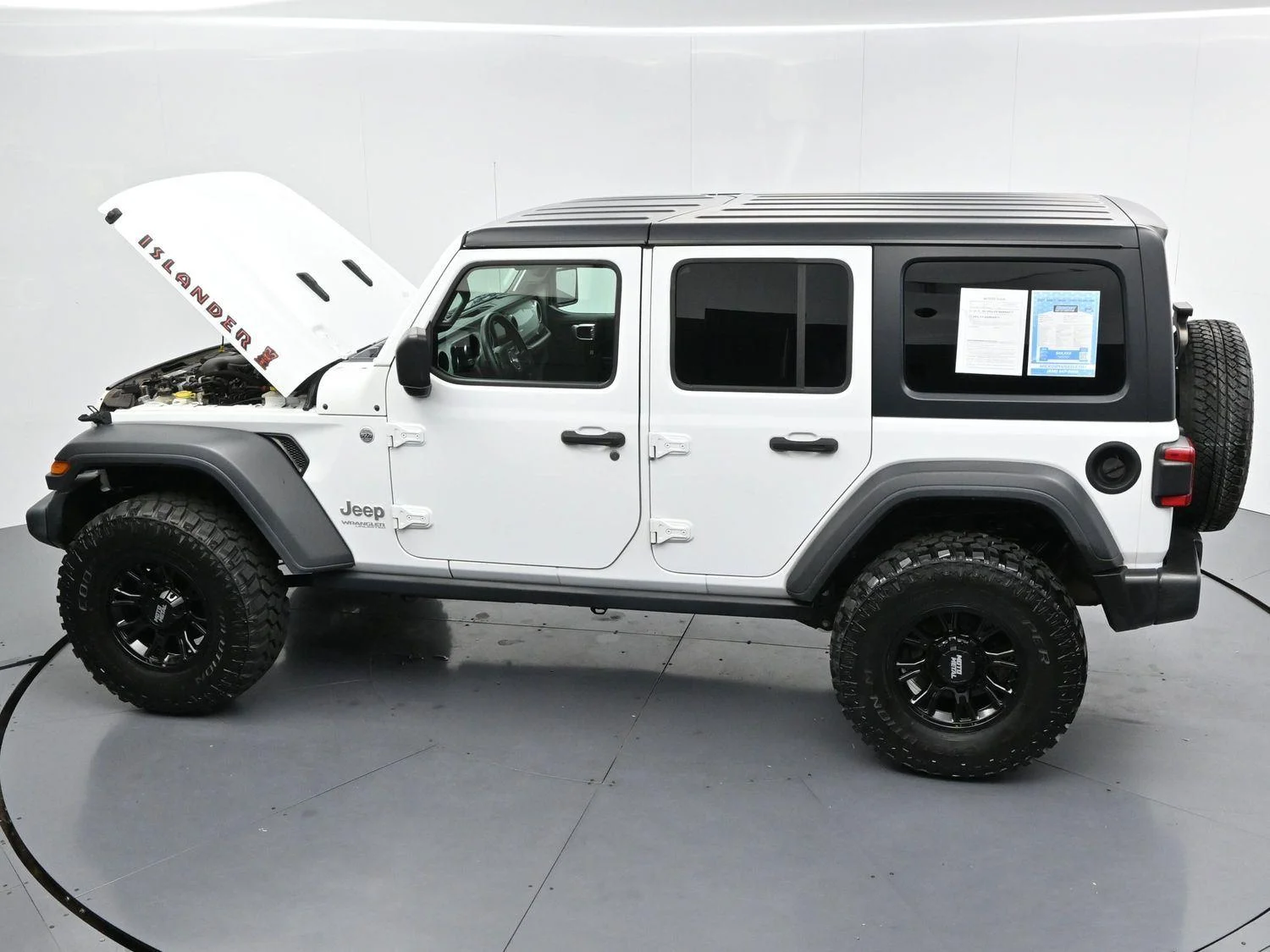 Used 2021 Bright White Clearcoat Jeep Unlimited Islander image 40