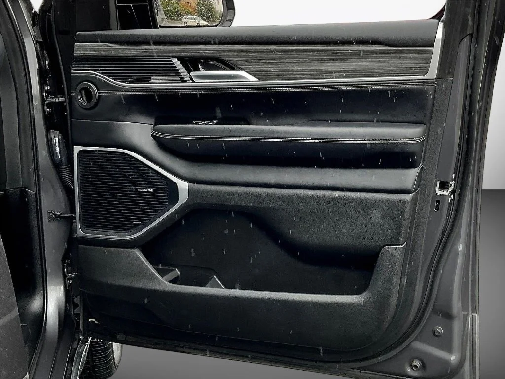 Used 2024 Metallic Jeep Series II image 34