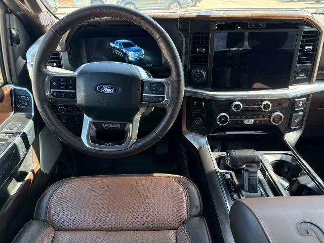Used 2025 White Ford King Ranch image 27
