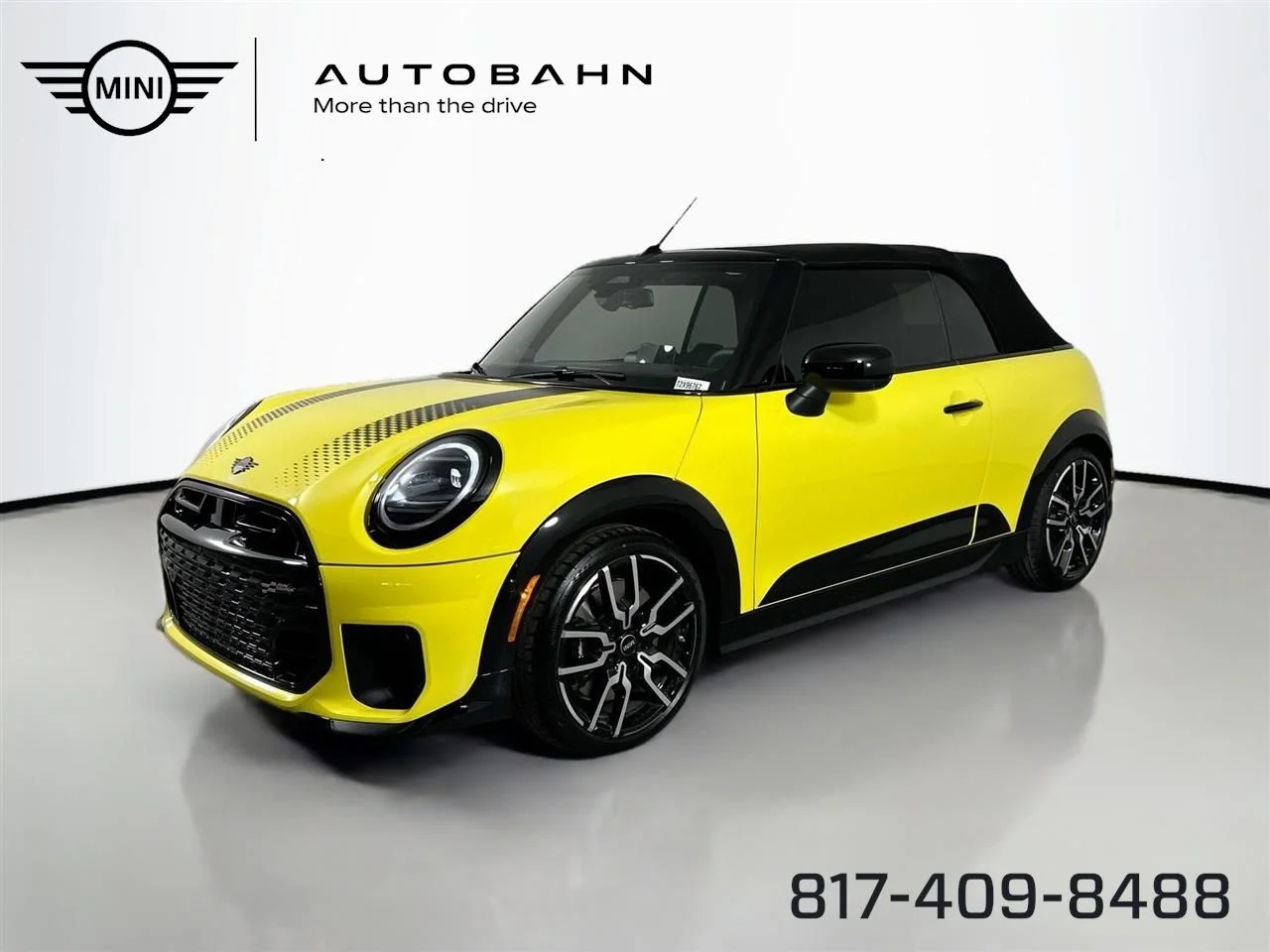2026 MINI Convertible Cooper S's photo