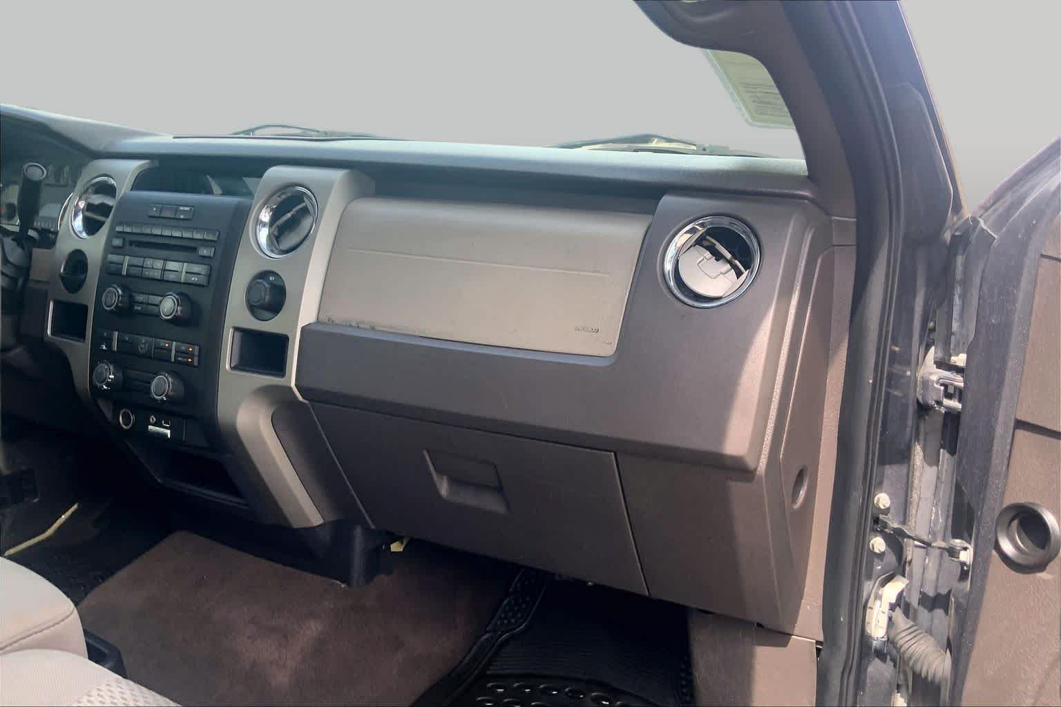 Used 2010 Sterling Grey Metallic Ford XLT image 17