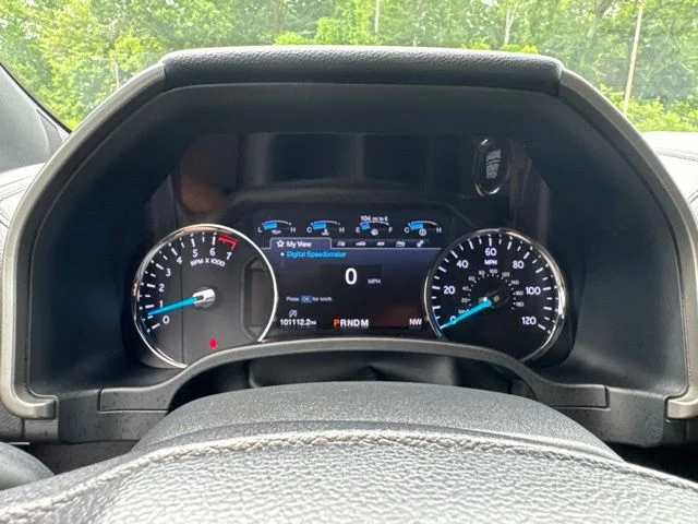 Used 2019 Silver Ford XLT image 27