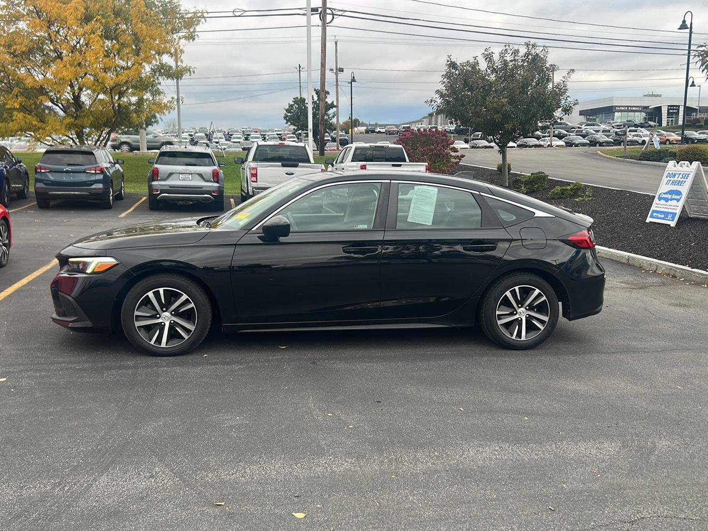Used 2024 Crystal Black Pearl Honda LX image 5