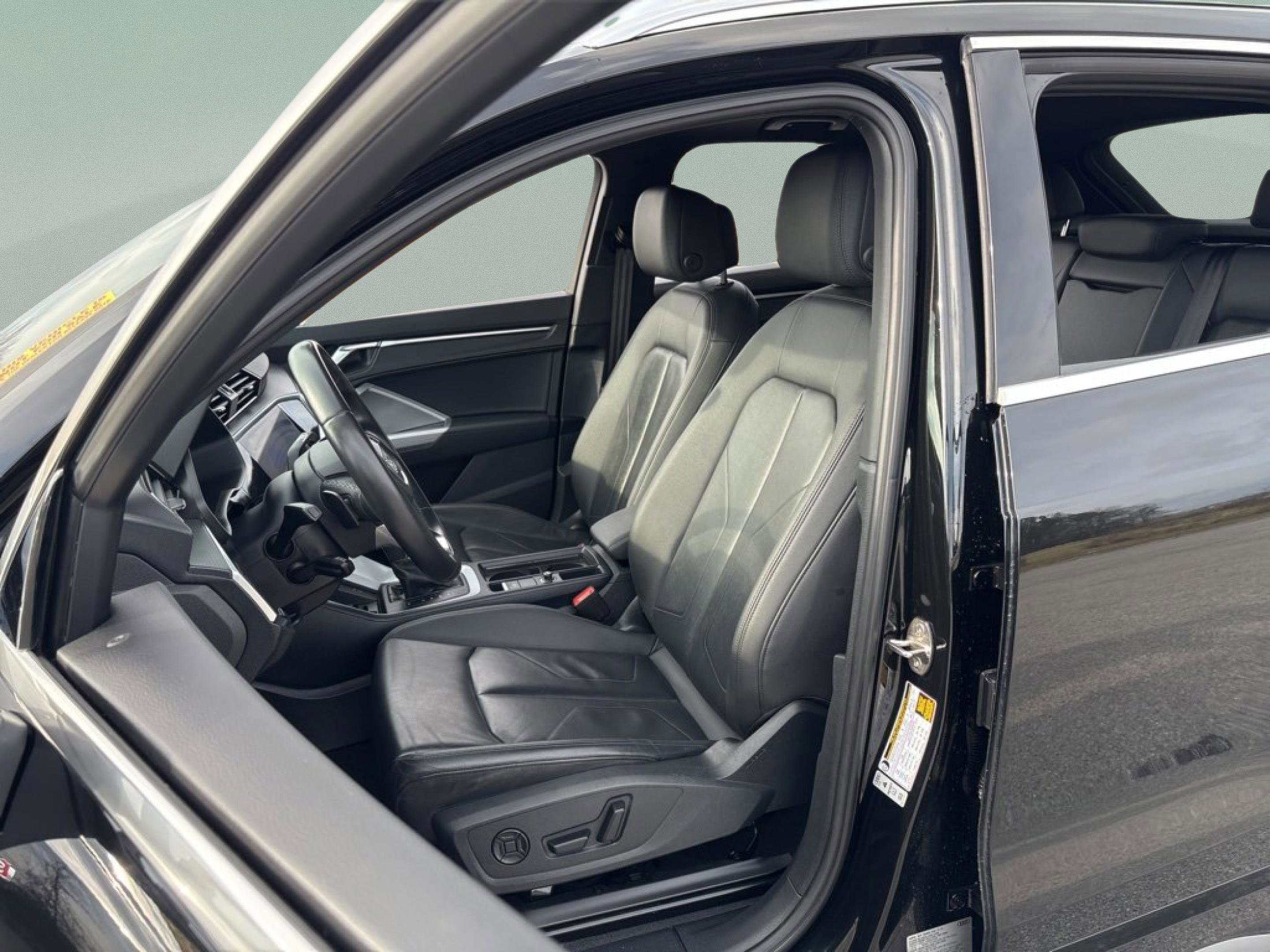 Used 2024 Black Audi S line Premium image 20