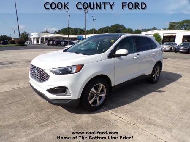 Used 2024 Star White Ford SEL image 14