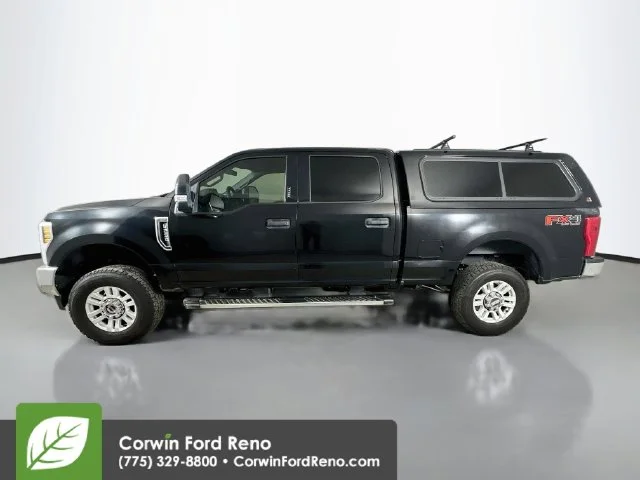 Used 2018 Shadow Black Ford XLT image 5