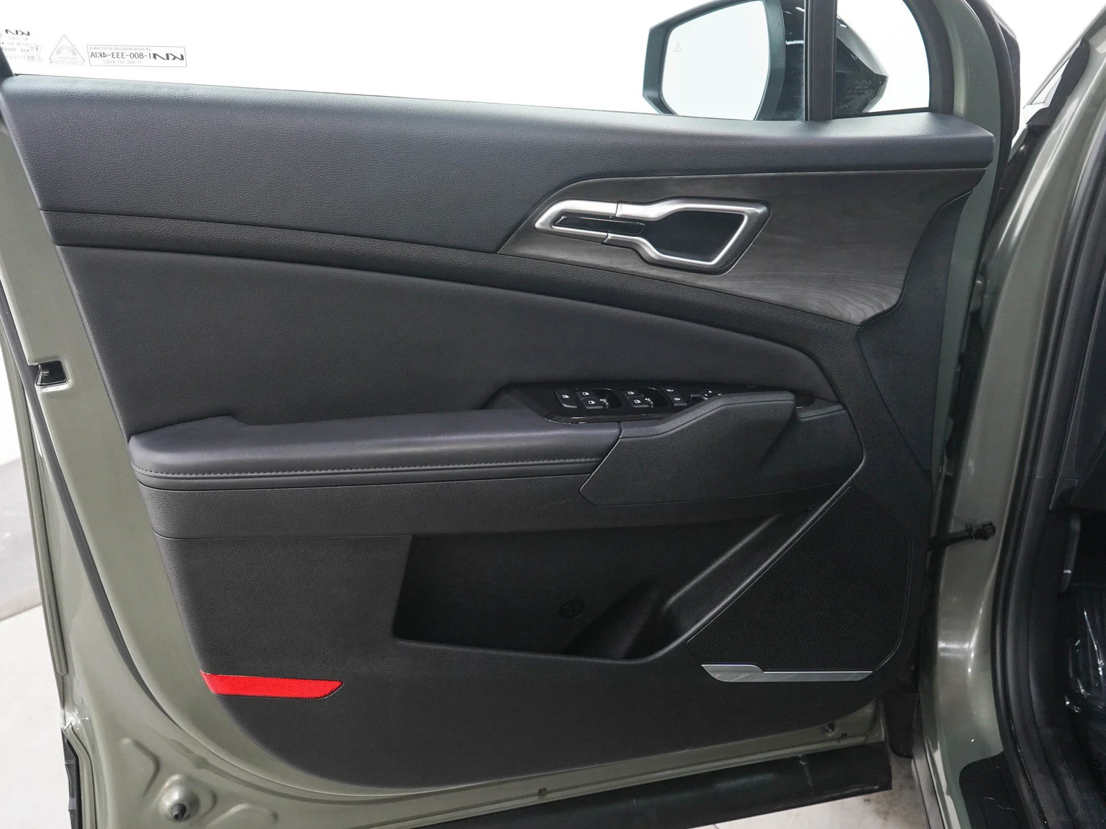 Used 2023 Jungle Green Kia X-Line AWD Premium Package image 21