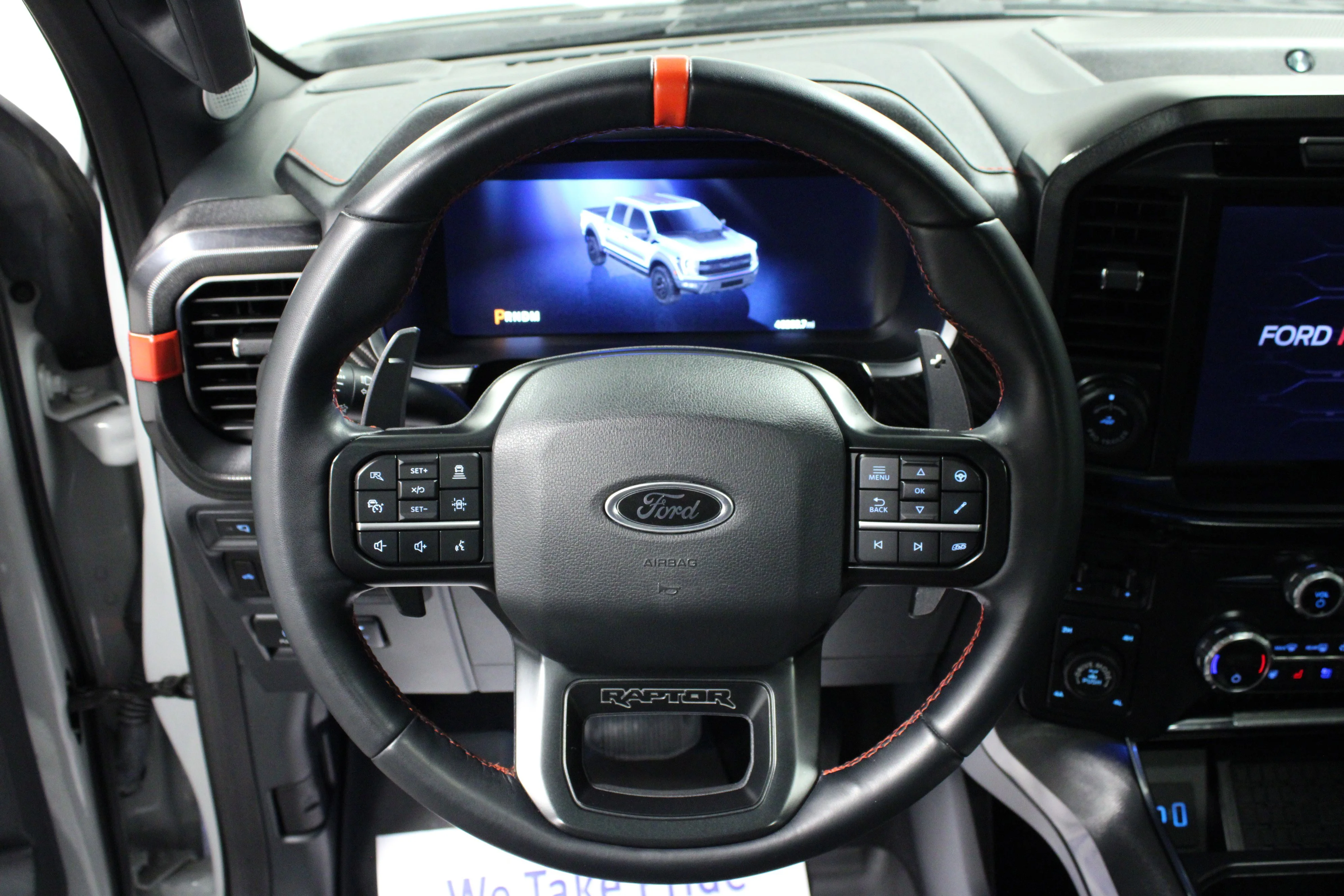 Used 2023 Avalanche Gray Ford Raptor image 17