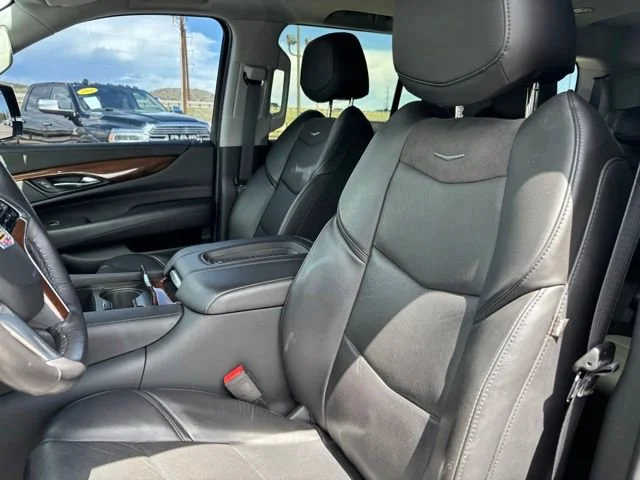 Used 2020 Black Cadillac Luxury image 12
