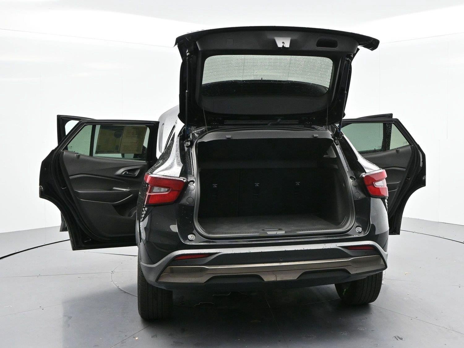Used 2025 Mosaic Black Metallic Chevrolet ACTIV image 38
