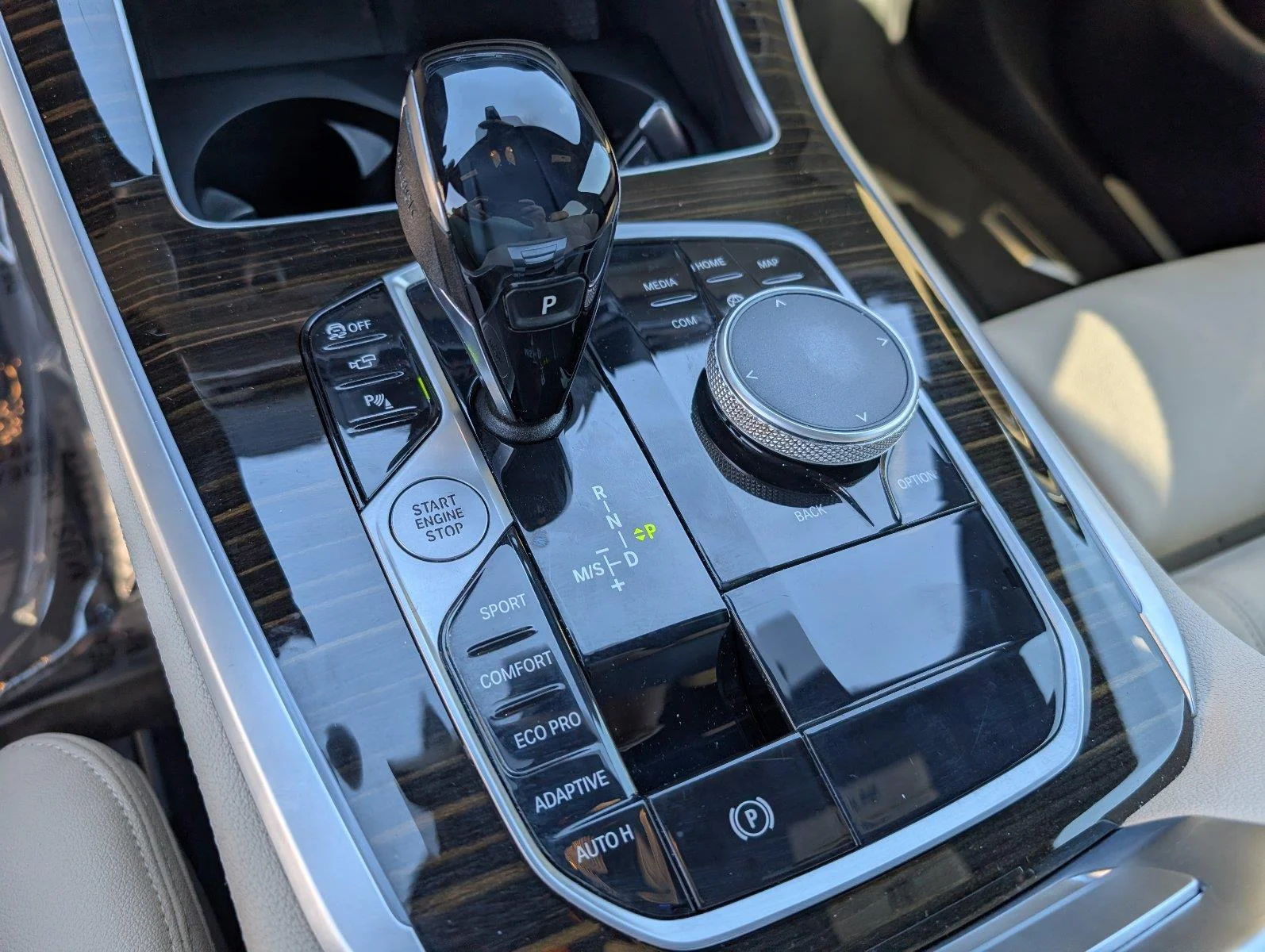 Used 2021 Mineral White Metallic BMW sDrive40i image 20