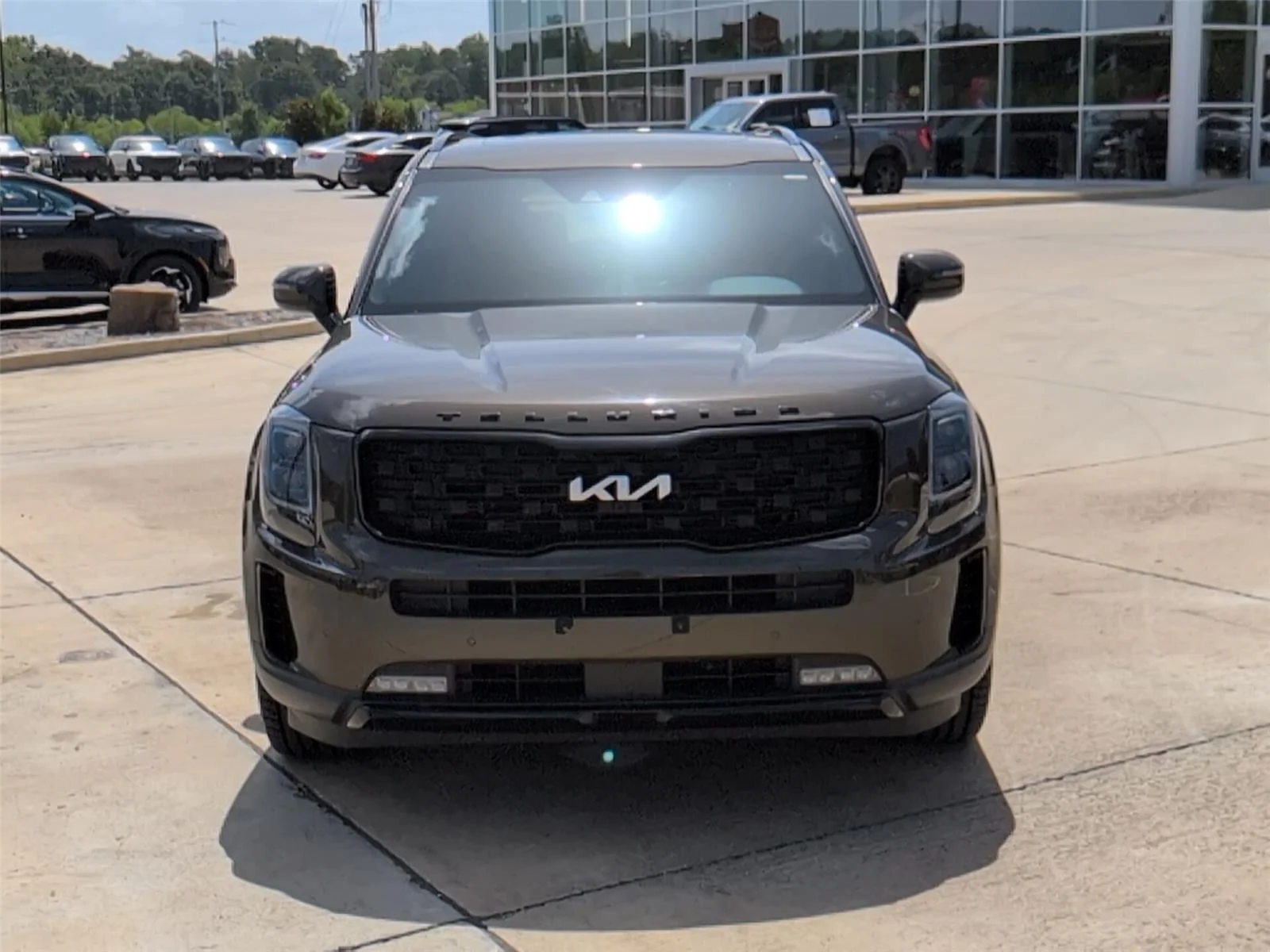 Used 2022 Dark Moss Kia SX image 11