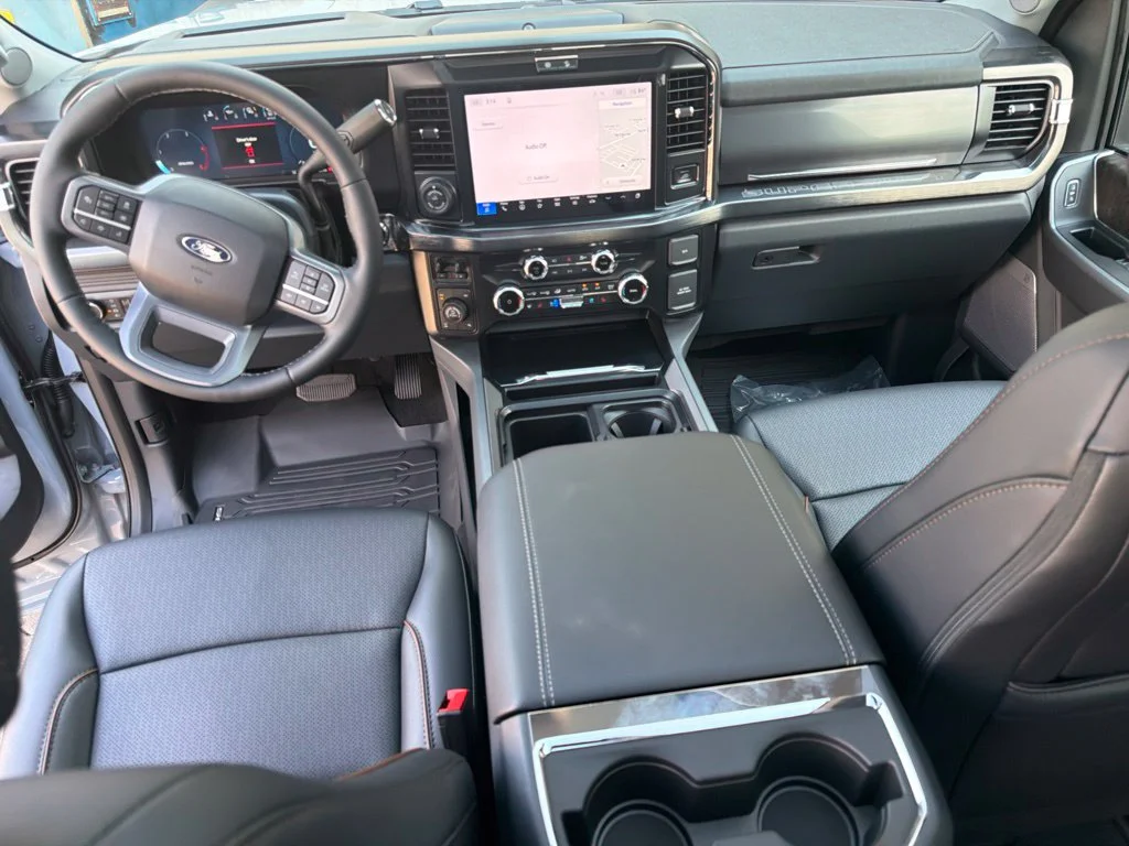 New 2027 Glacier Gray Metallic Tri-Coat Ford F-250® Lariat® image 16