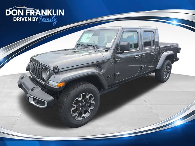 2026 Jeep Gladiator Sahara
