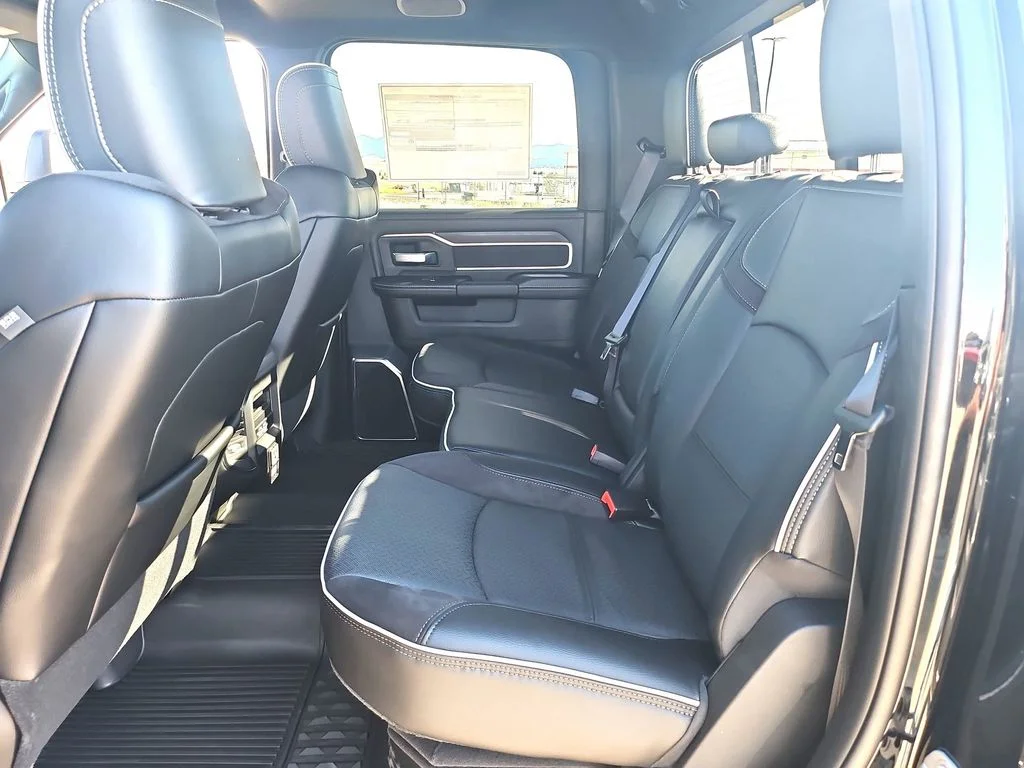 2026 RAM 2500 Laramie - Photo 44