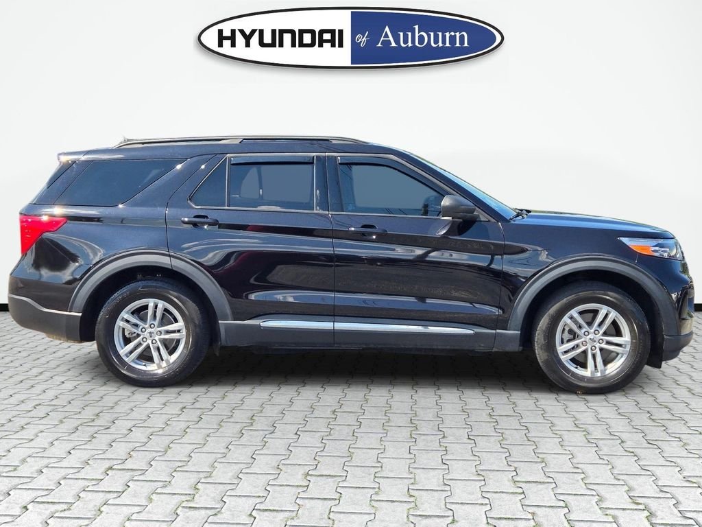 Used 2024 Black Ford XLT image 4
