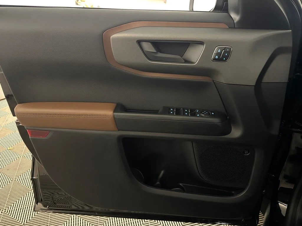 New 2026 Black Ford Outer Banks image 25