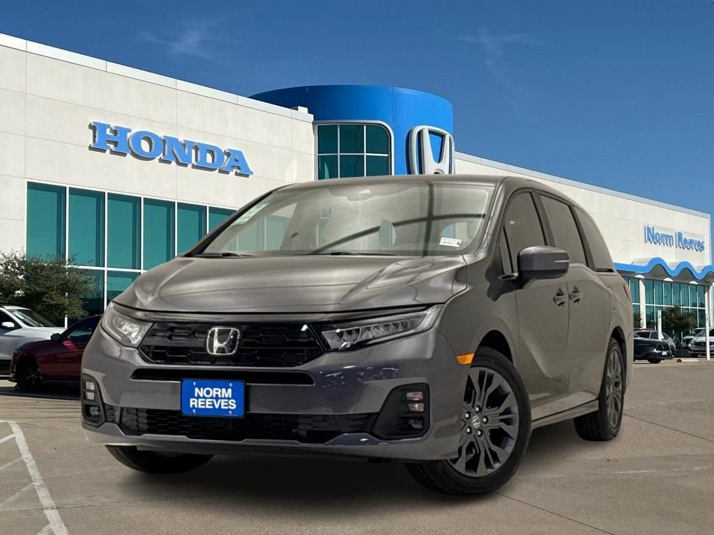 2026 Honda Odyssey Touring's photo