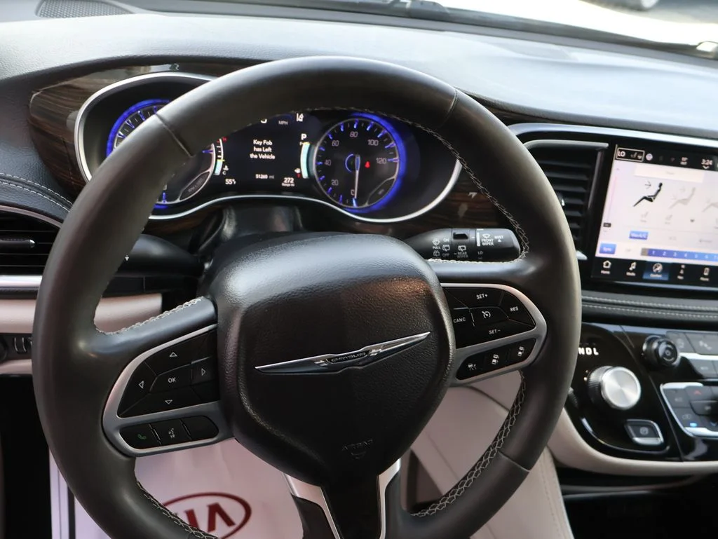 2024 Chrysler Pacifica Limited - Photo 26