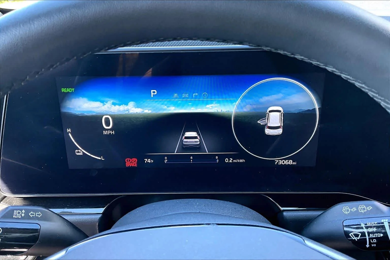 Used 2024 Graphite Gray Kia Wave image 25