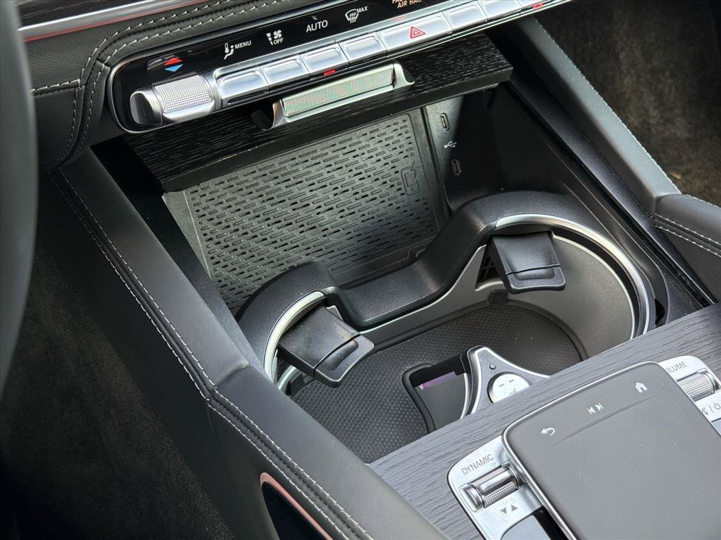 Certified Used 2025 Cirrus Silver (Upper) / Obsidian Black Metallic (Lower) Mercedes-Benz Maybach GLS 600 image 28