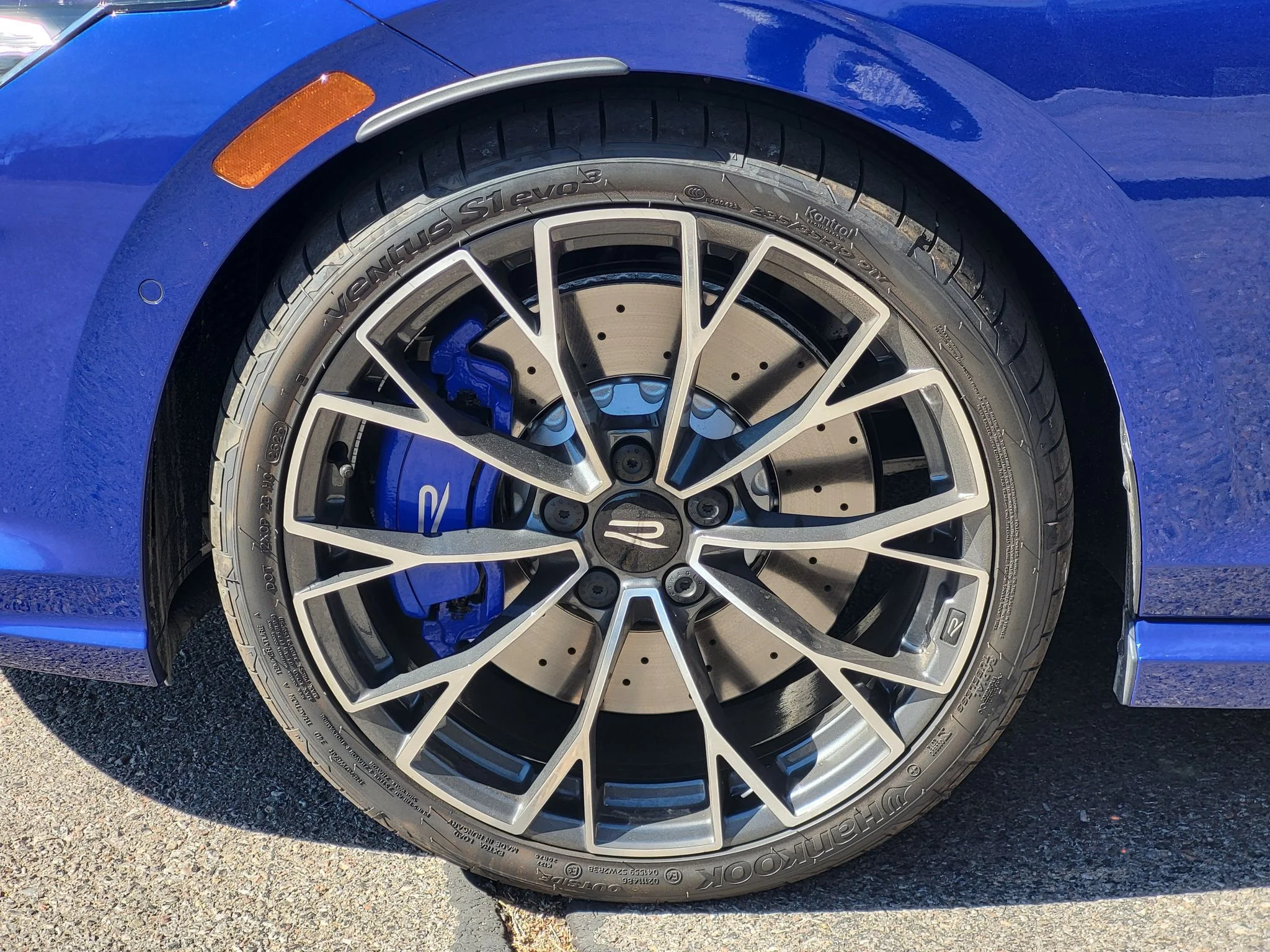 2026 Volkswagen Golf R R - Photo 7