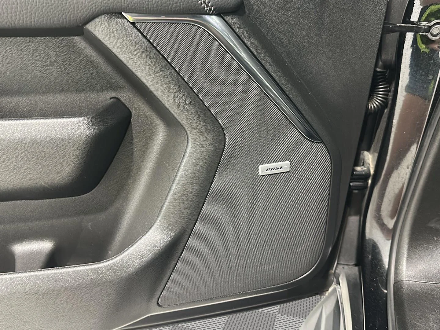 Used 2025 Onyx Black GMC Denali image 19