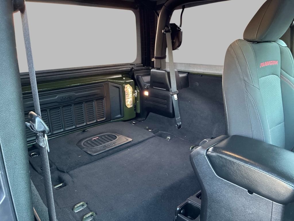Used 2021 Green Jeep Rubicon image 10