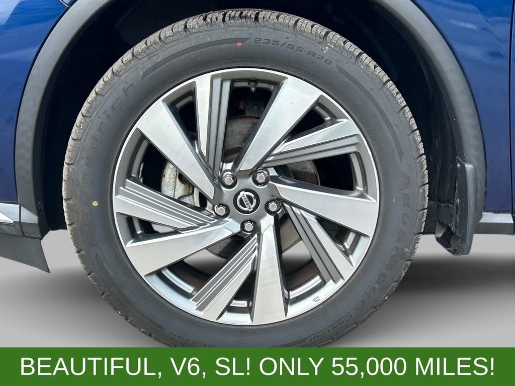 Used 2020 Blue Nissan SL image 9