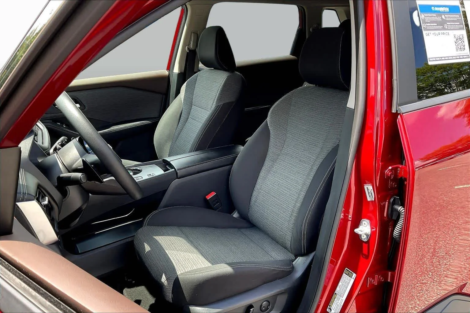 Used 2023 Scarlet Ember Tintcoat Nissan SV image 15