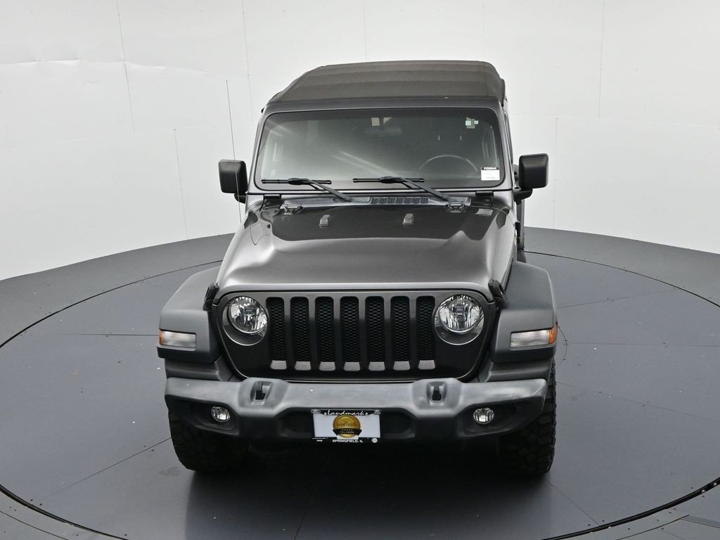 Used 2018 Crystal Metallic Jeep Unlimited Sport S image 15