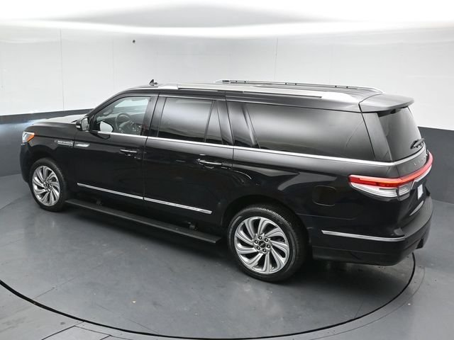 2022 LINCOLN NAVIGATOR L - Image 42
