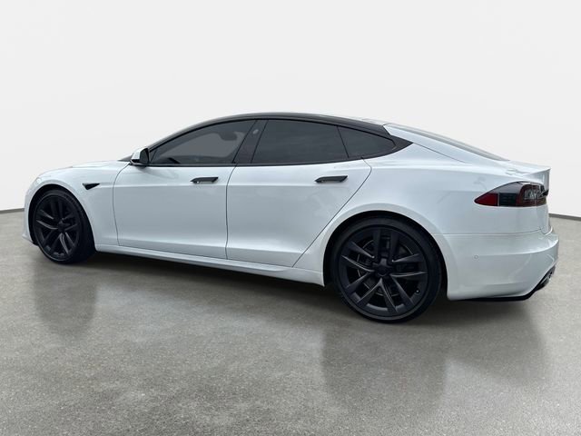 Used 2021 White Tesla Plaid image 3