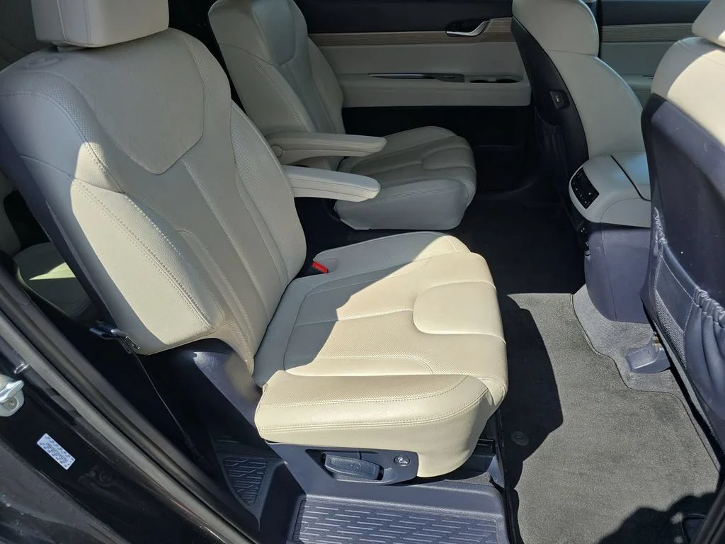 Used 2021 White Hyundai SEL image 28