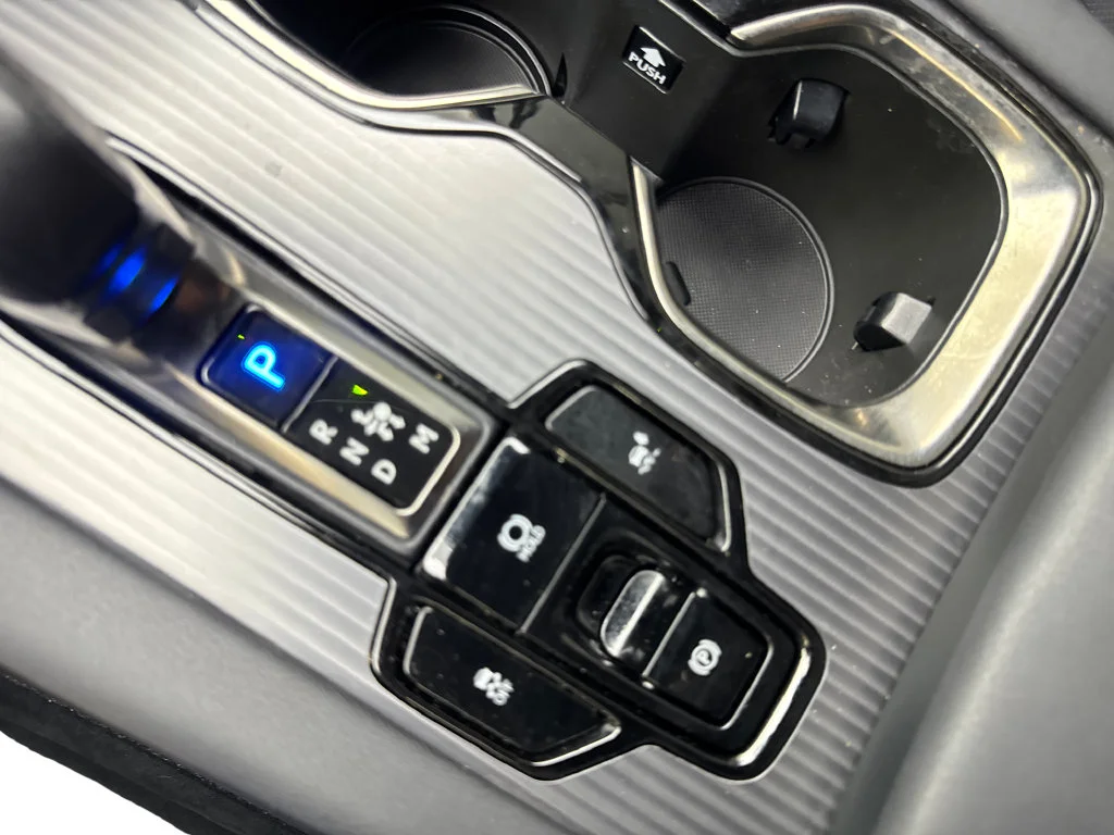 Used 2023 White Lexus 500h F SPORT Performance image 70