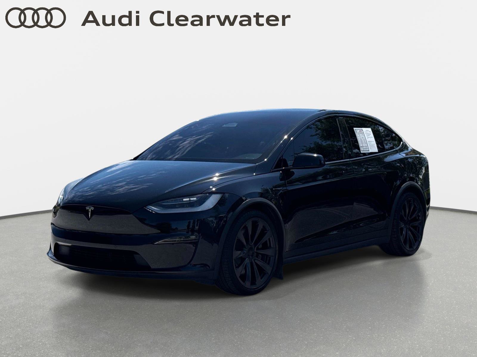 2023 Tesla Model X Long Range's photo