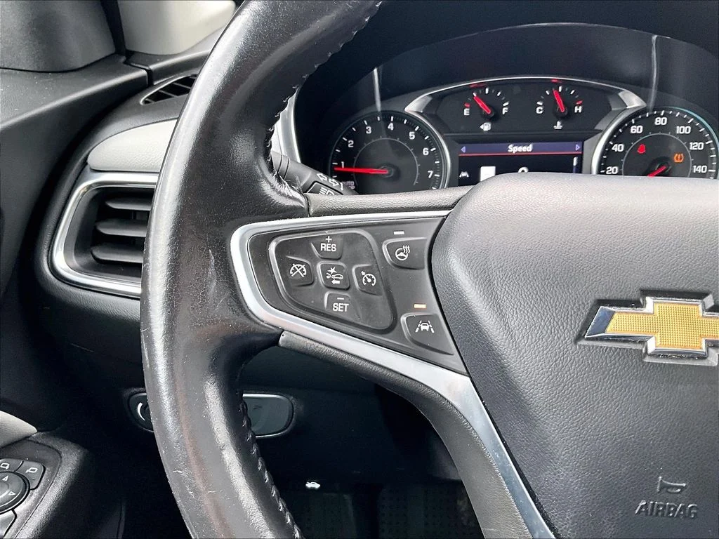 Used 2022 Gray Chevrolet LT image 19