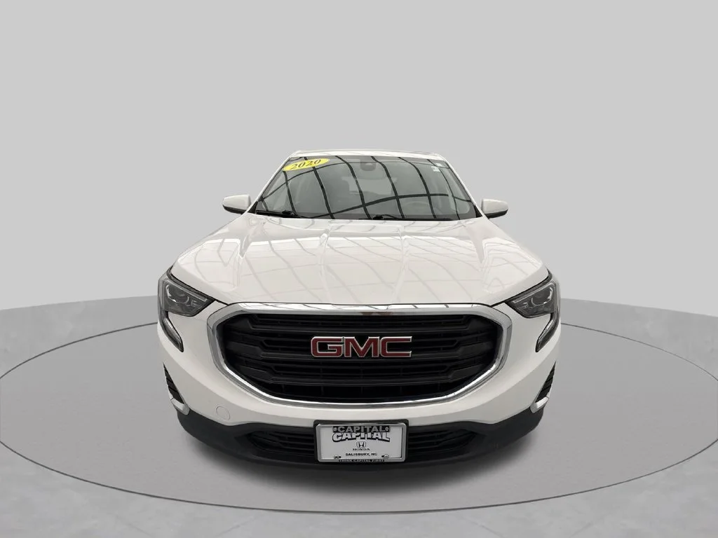 2020 GMC Terrain SLE SUV Slide 0